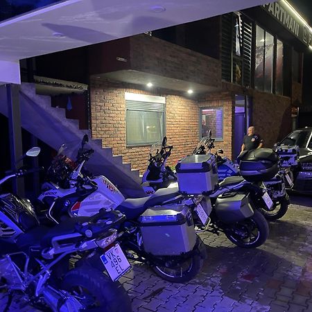 B H B Apartmani Novi Pazar Eksteriør billede