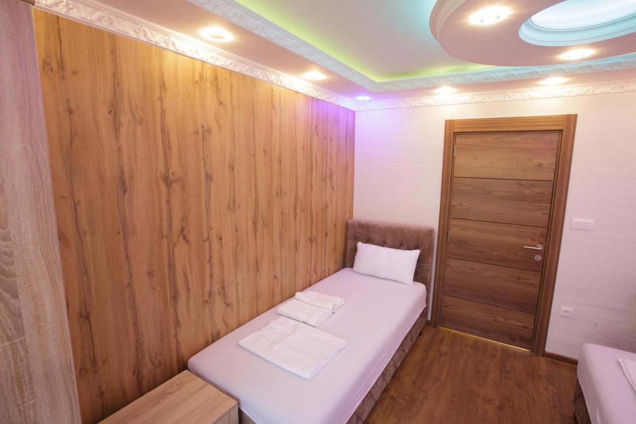 B H B Apartmani Novi Pazar Eksteriør billede