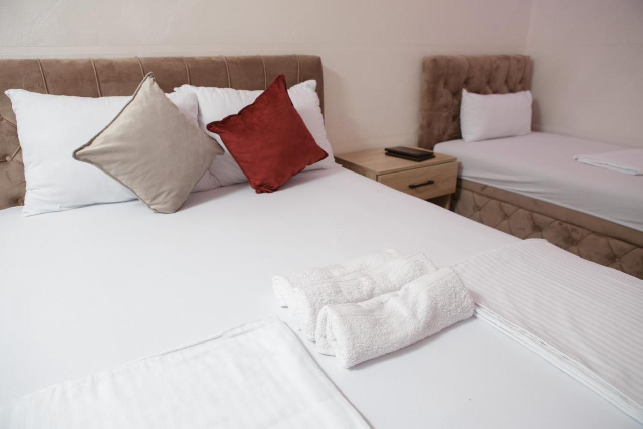 B H B Apartmani Novi Pazar Eksteriør billede